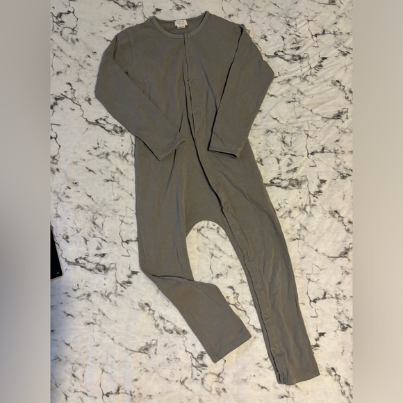 🇵🇹 The Simple Folk • The Perfect Pajama lead grey 4/5Y - Picture 3 of 4